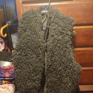 Fur vest